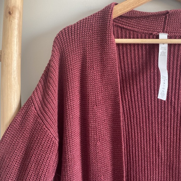 Lululemon Cashlu Knit Cardigan Sweater Sz M/L - Picture 3 of 6